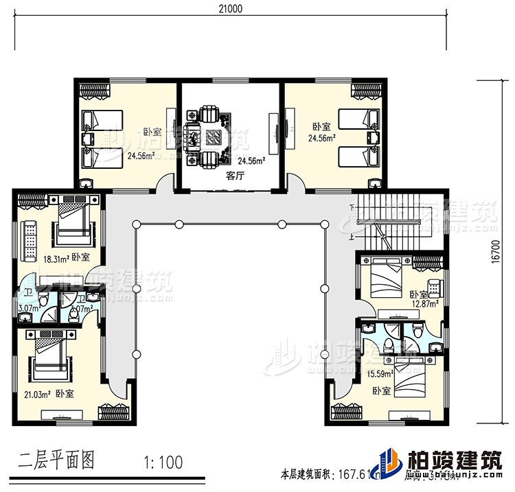 二层：6卧室，4卫生间，客厅